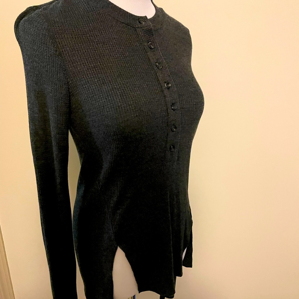 The Range waffle henley. Made in Canada NWOT